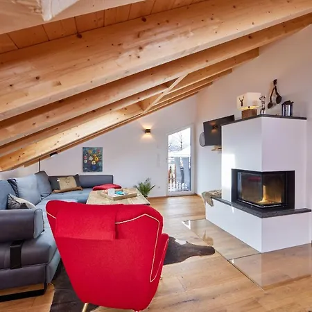 Wild Apartment